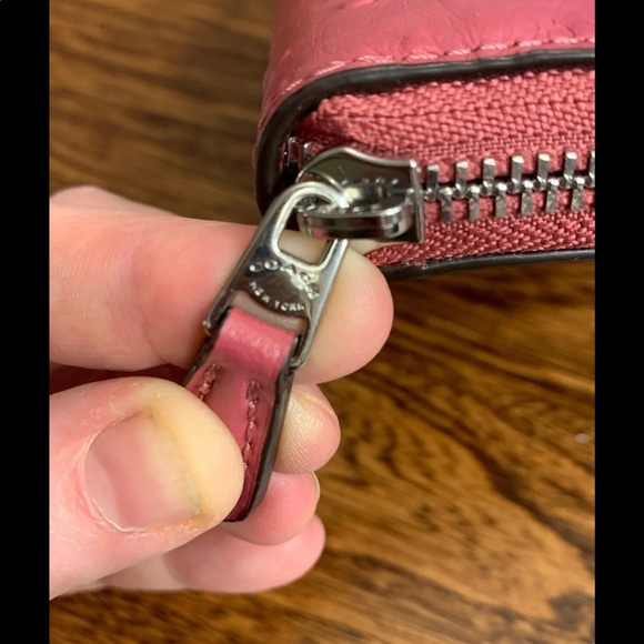 SOLD🦩🦩 - Picture 4 of 12